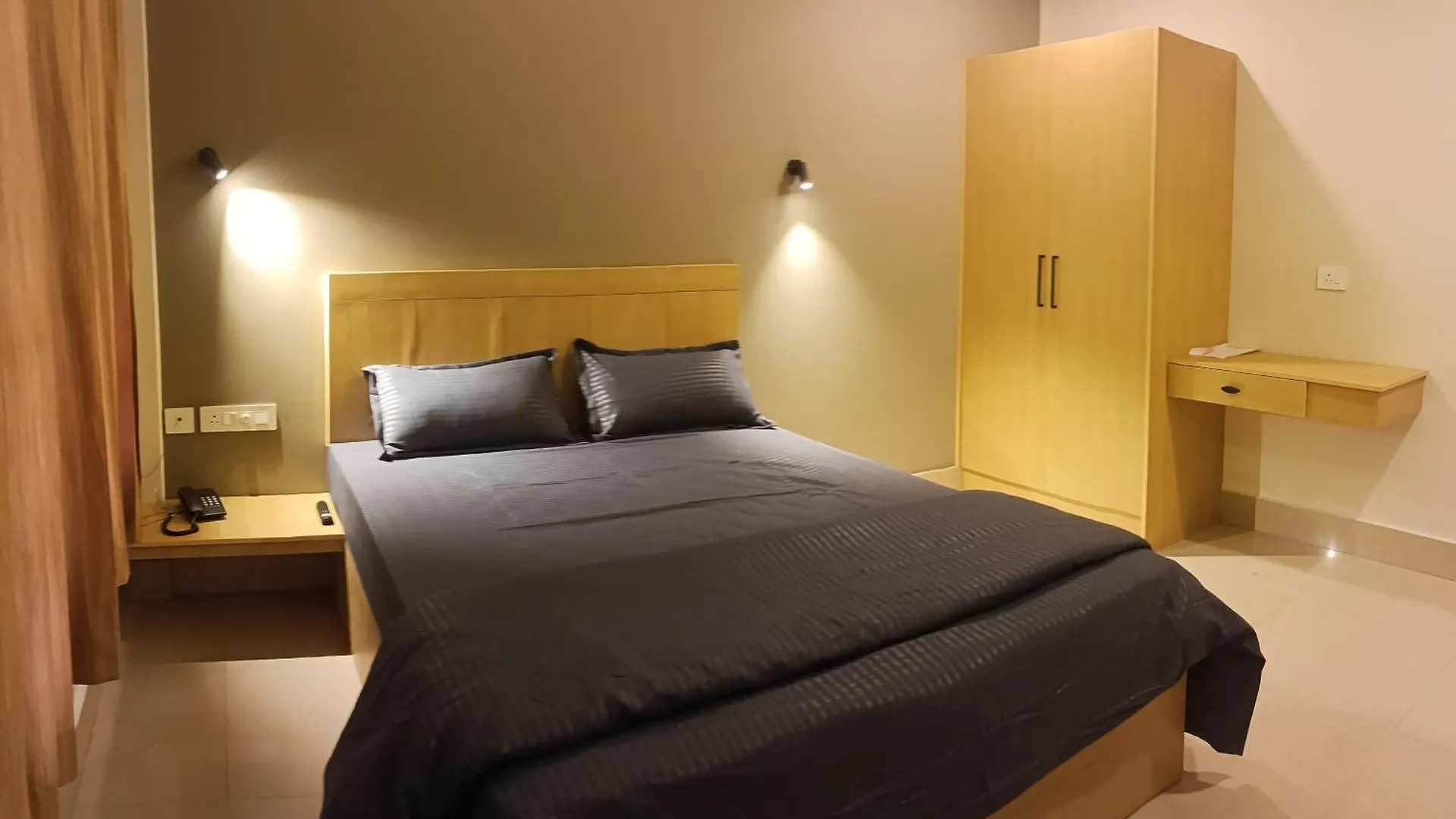 Hostel Hotel Eastern Sultan Bathery