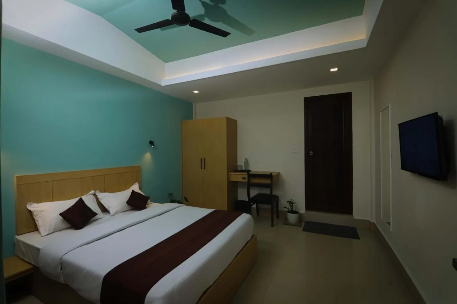 Hotel Eastern Sultan Bathery 0*,  India